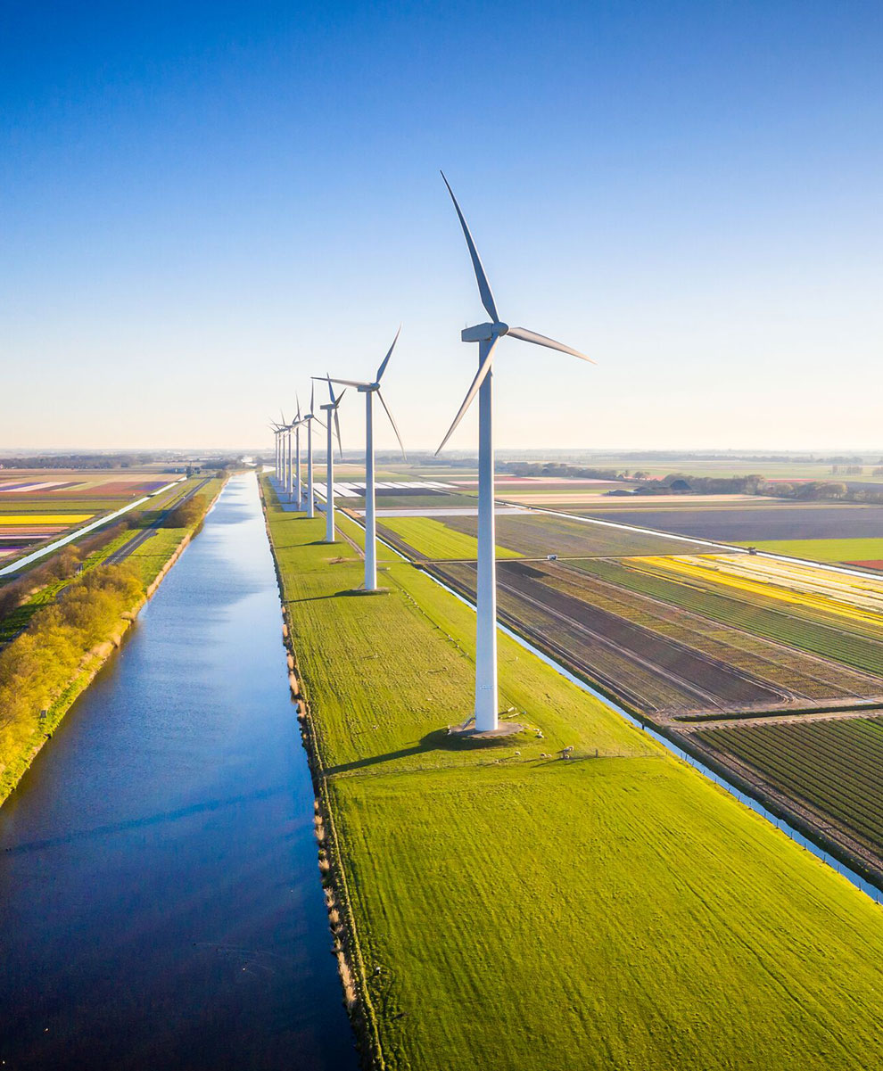 The energy transition video thumbanil