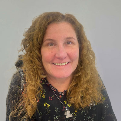 Portrait of Jacquie Ford